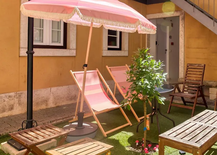 Апартаменти Purple Break Лісабон