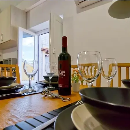 Purple Break アパート リスボン