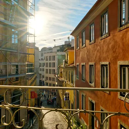 Purple Break Apartman Lisboa